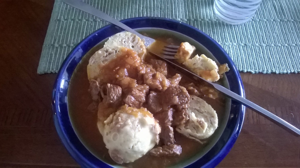gulas-norske-jidlo