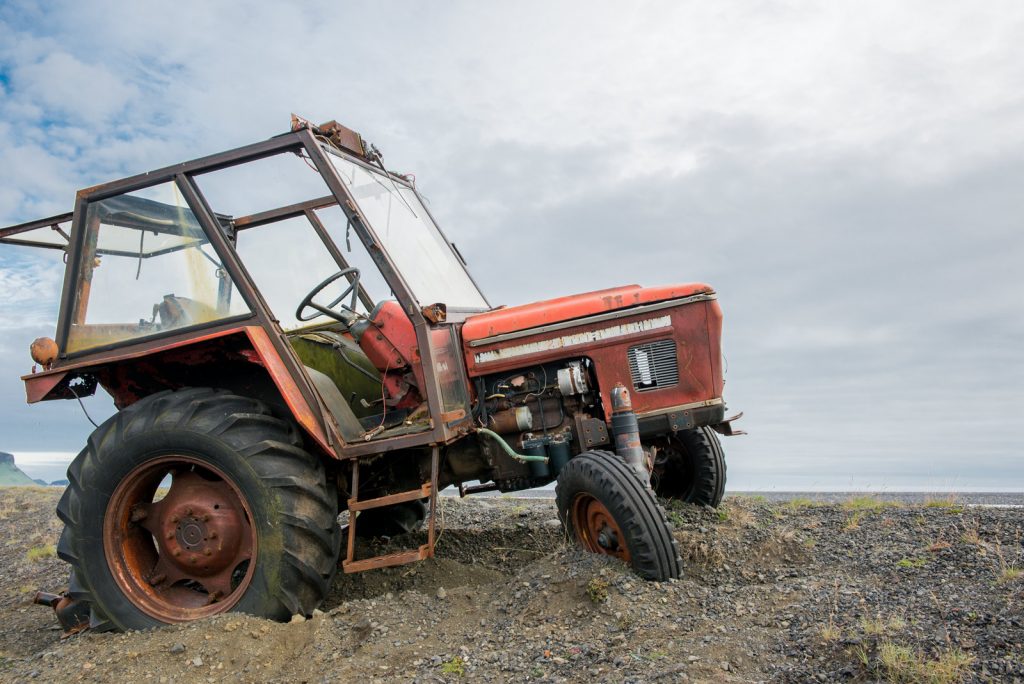 Abandonet tractor Zetor near Solheimasandur DC-3