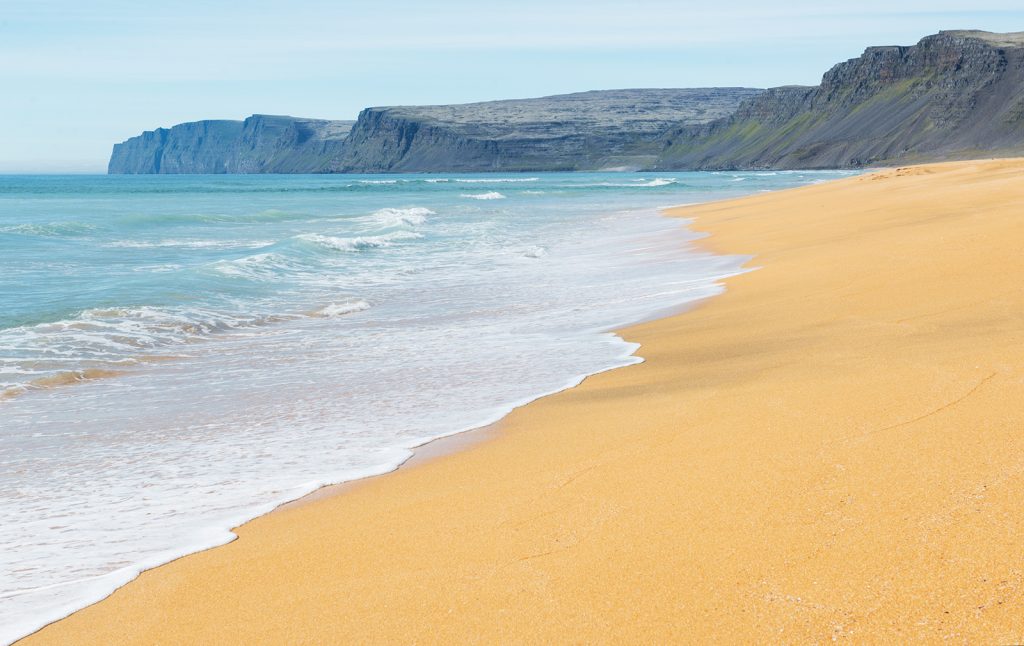 raudasandur-beach-westfjords-iceland-aaa_4059