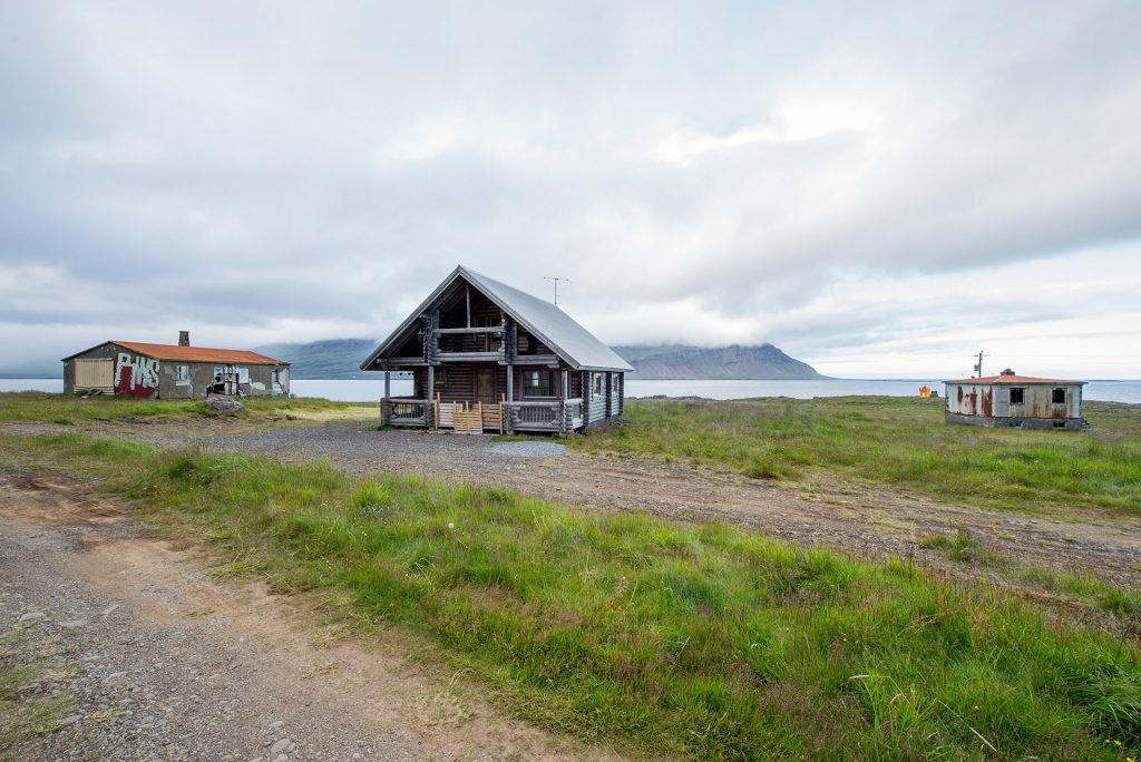 abandoned-iceland-village