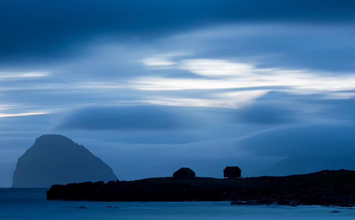 Faerské ostrovy po setmění
