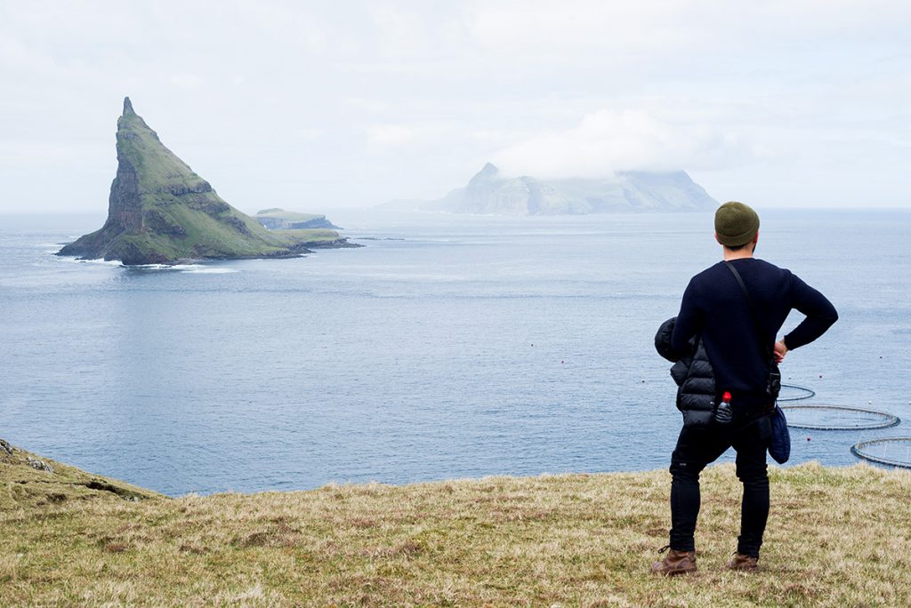 Tindhólmur island