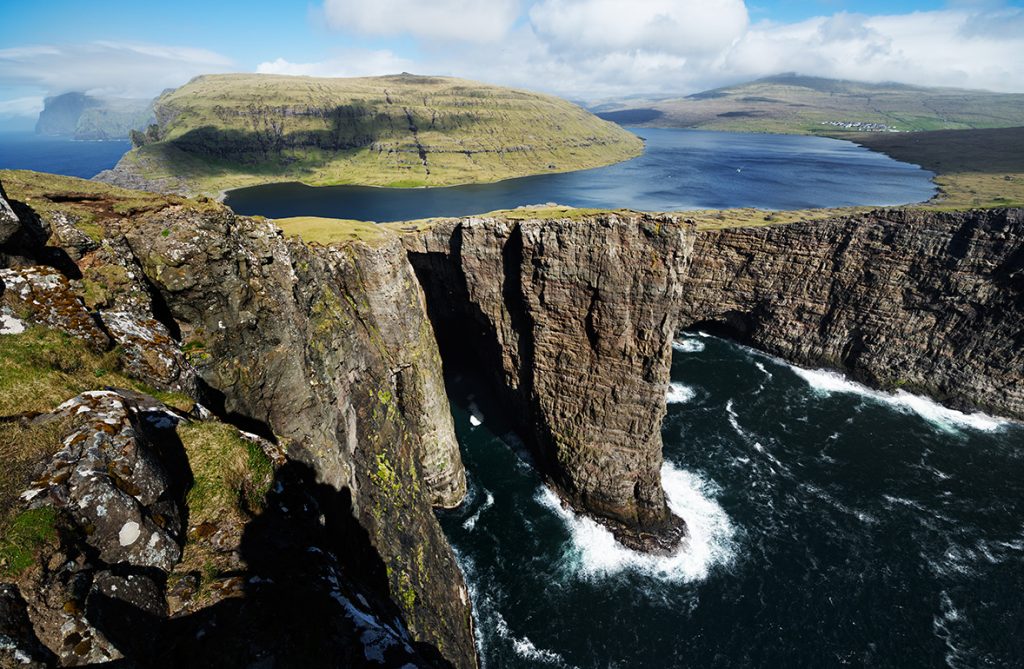 Lake Sørvágsvatn, Faroe Islands